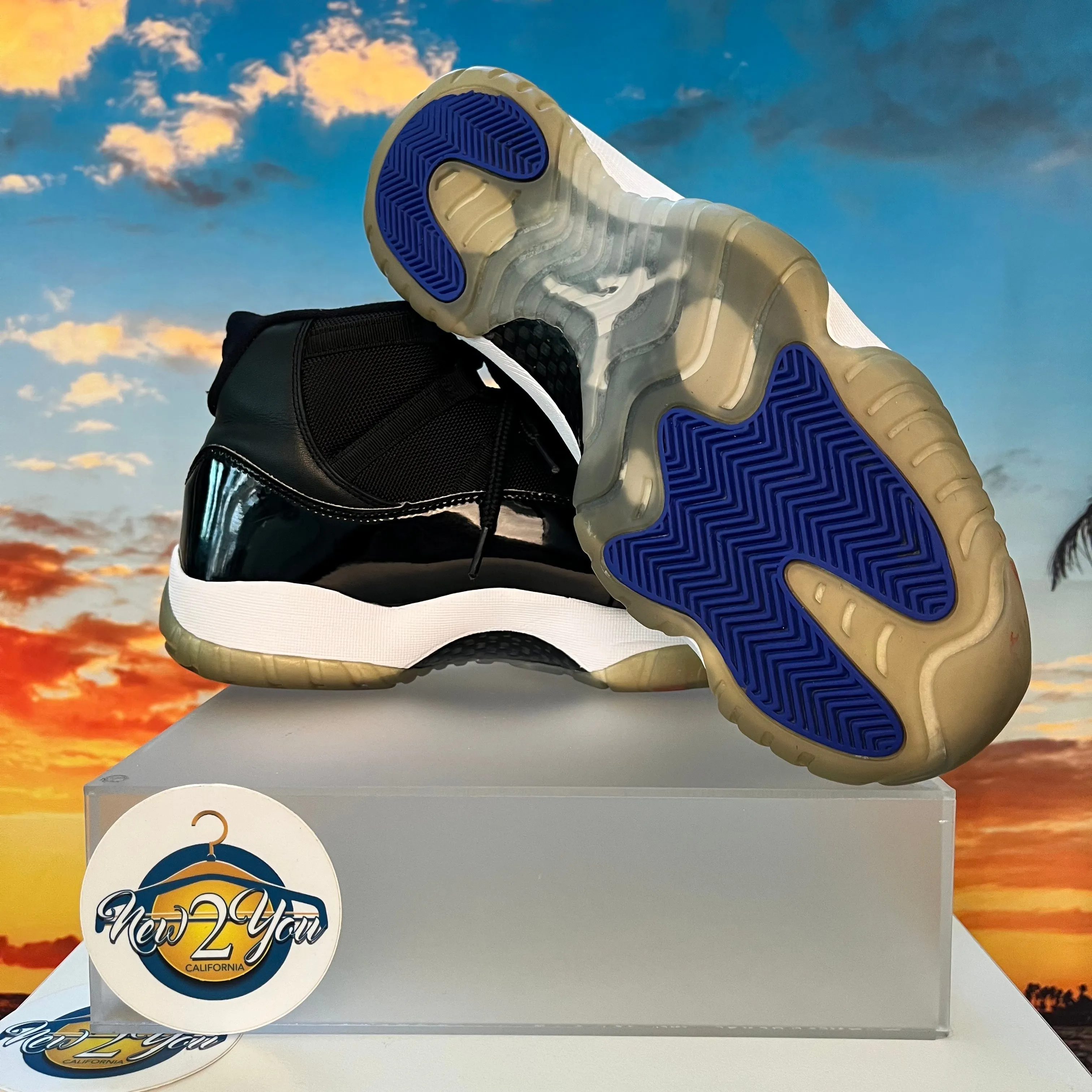 Air Jordan 11 Retro 'Space Jam' 2016