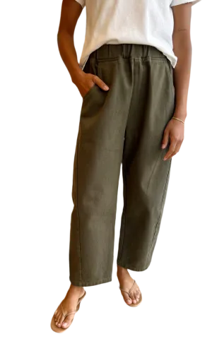Arc Pants in Olive