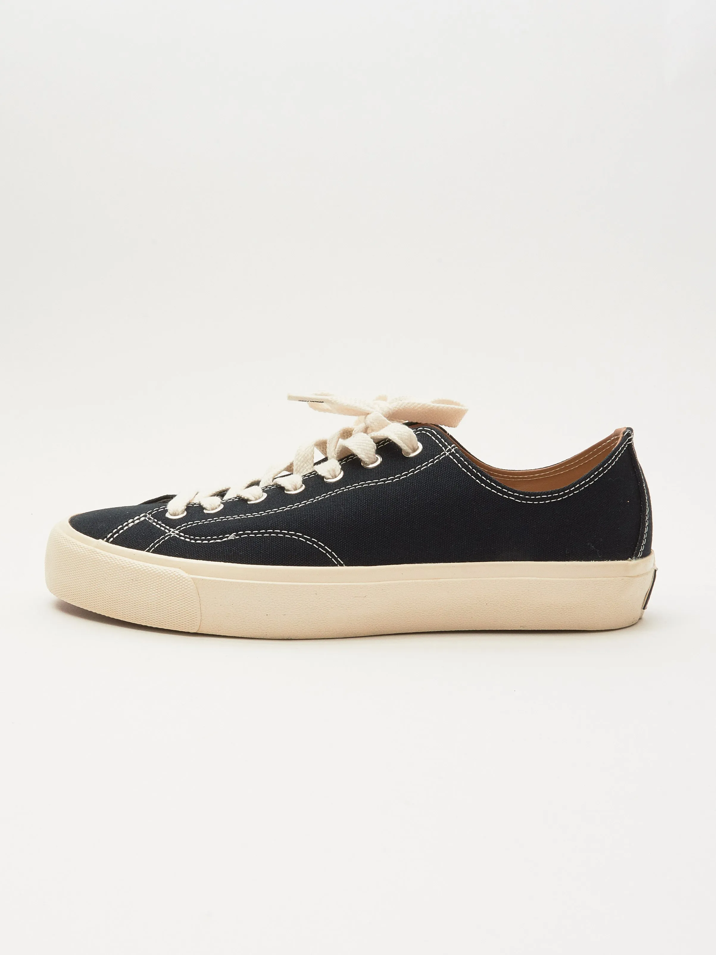 Black/White VM003 LO Canvas