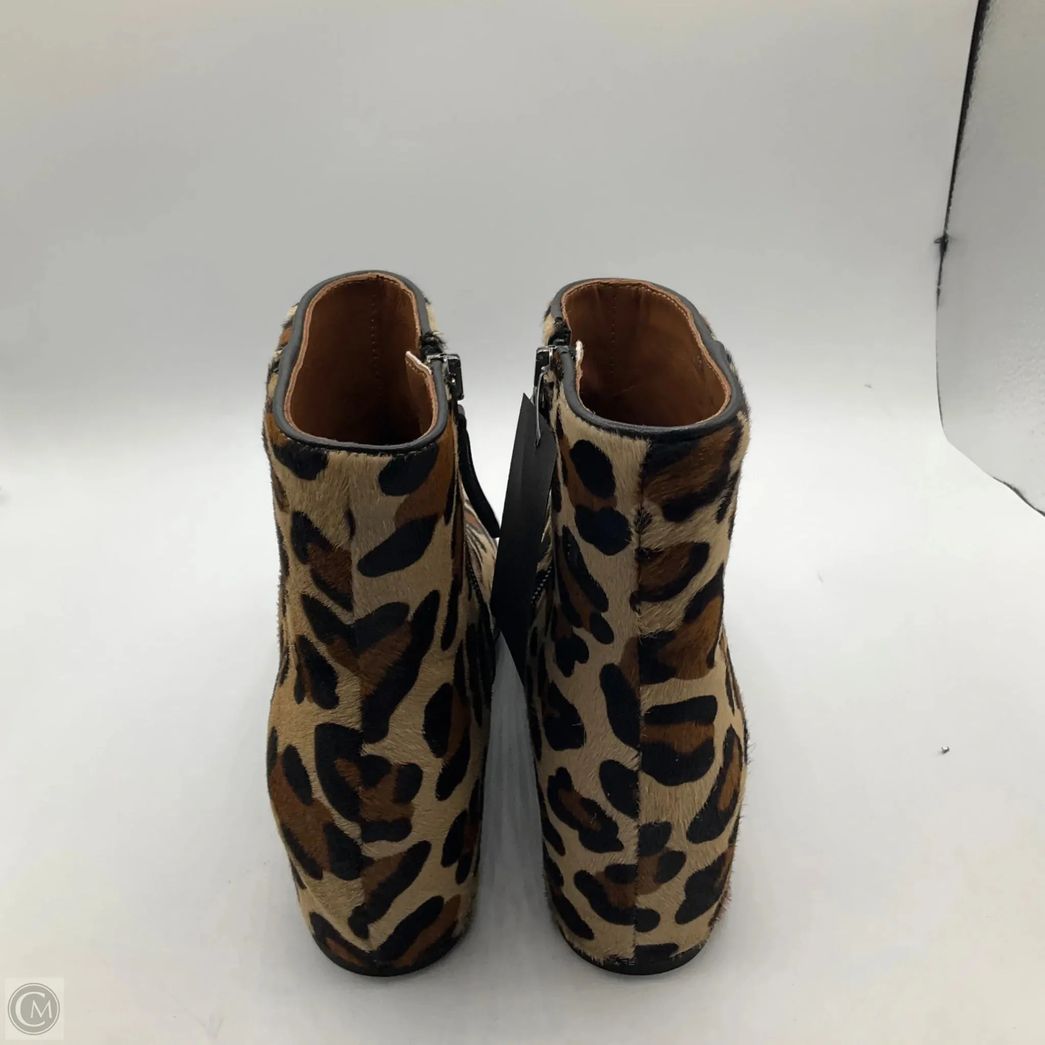 Boots Ankle Flats By Aquatalia In Animal Print, Size: 7