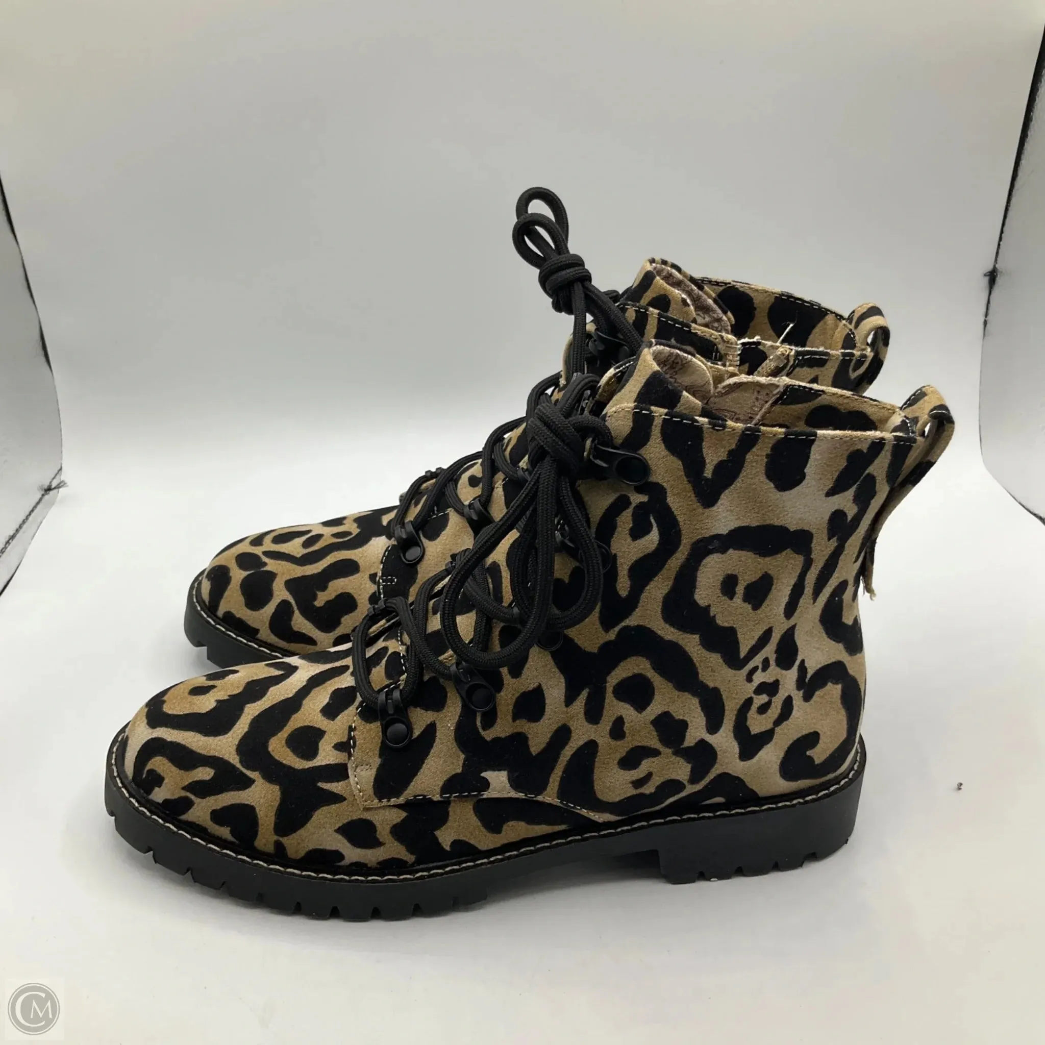 Boots Ankle Flats By Band Of Gypsies In Animal Print, Size: 6.5
