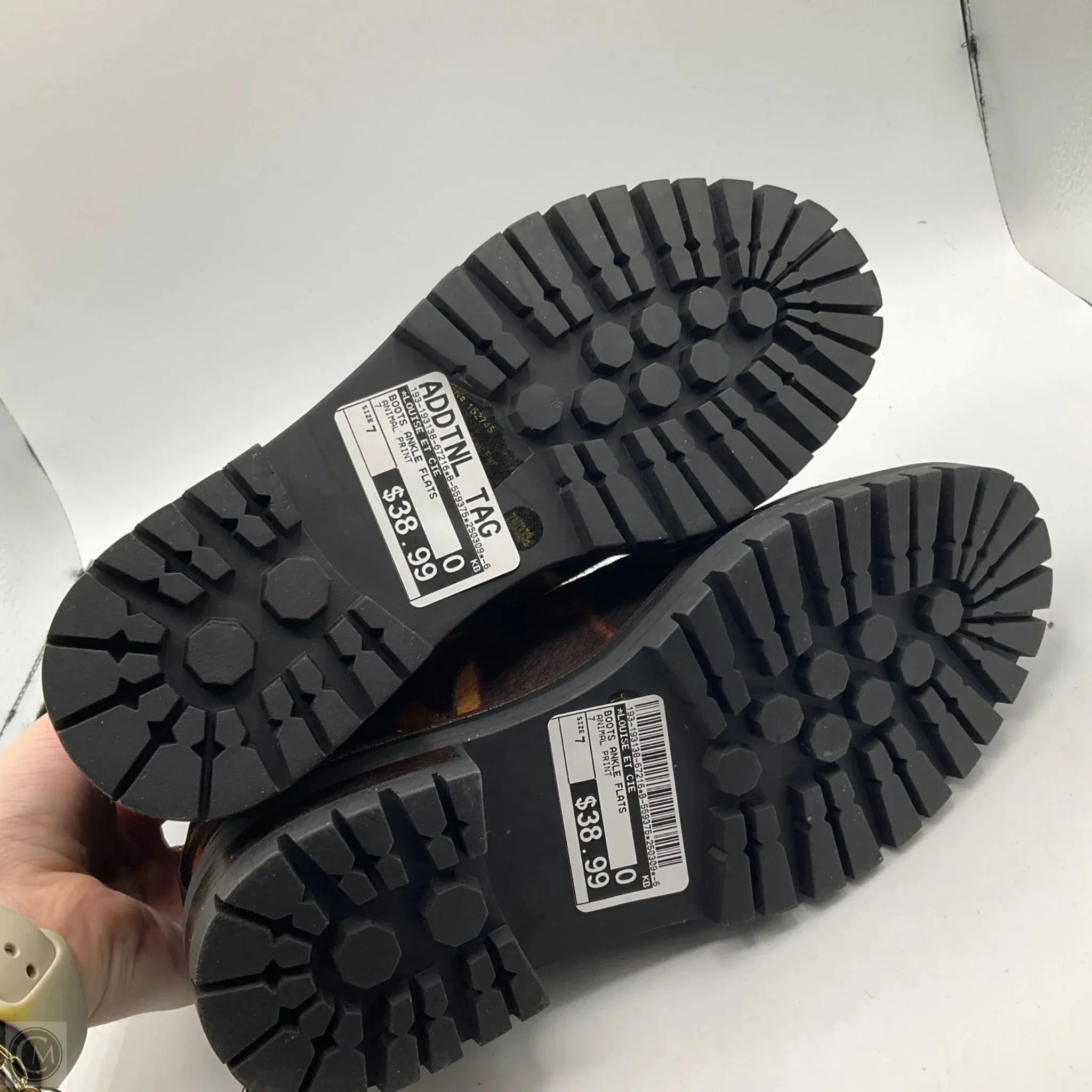 Boots Ankle Flats By Louise Et Cie In Animal Print, Size: 7