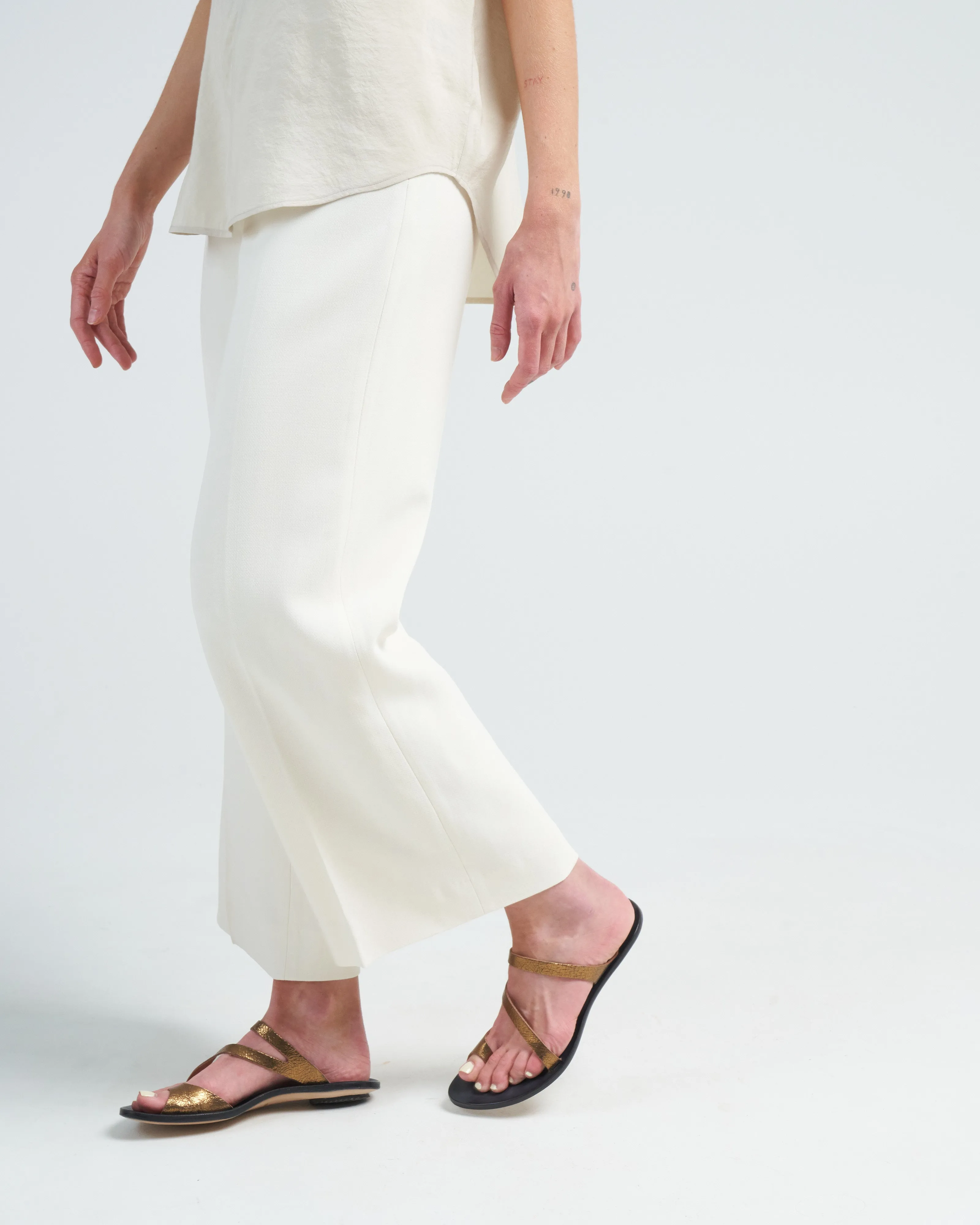 clean wide trousers - macadamia