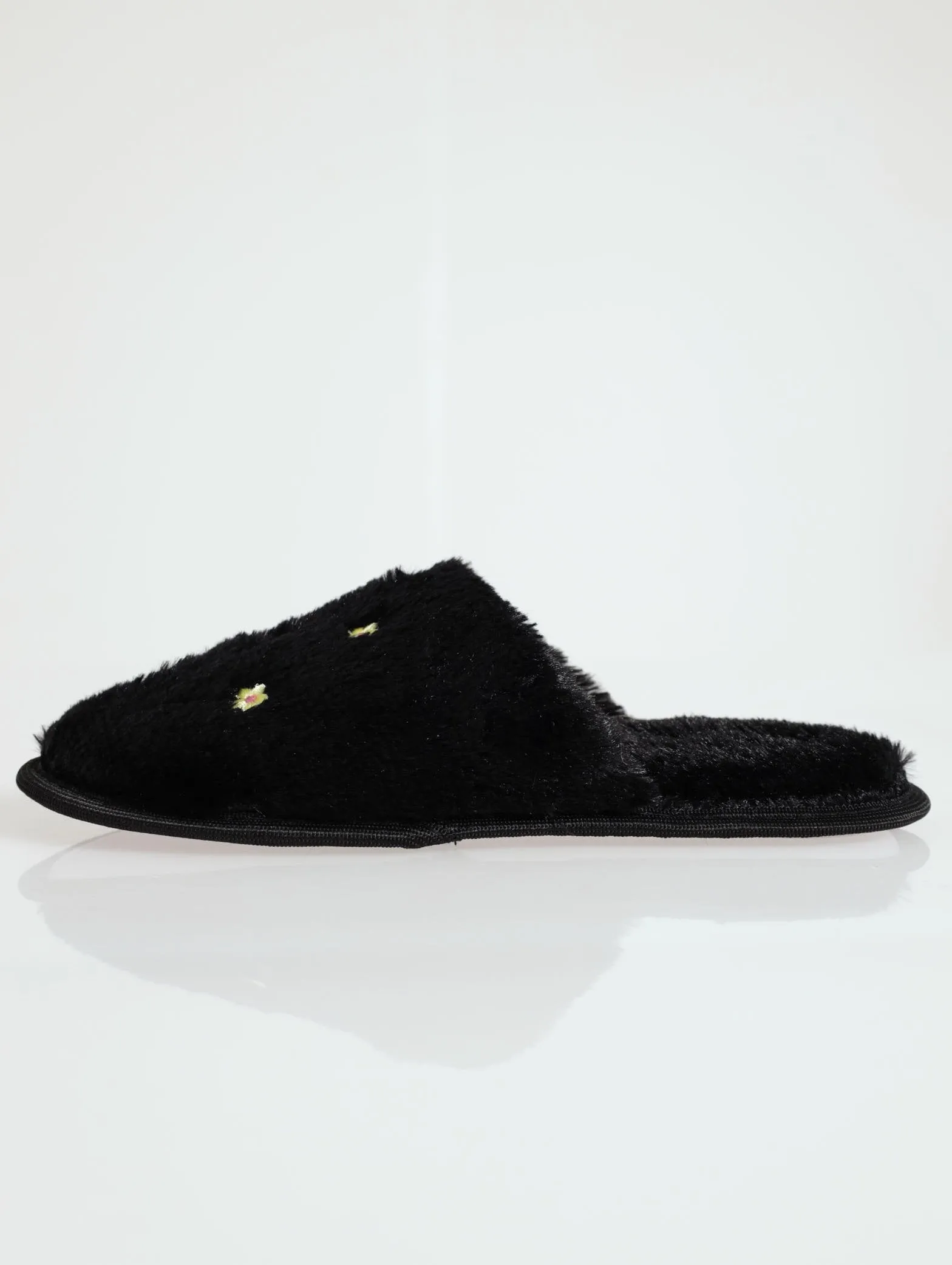 Embroidered Flower Closed Toe Slipper - Black