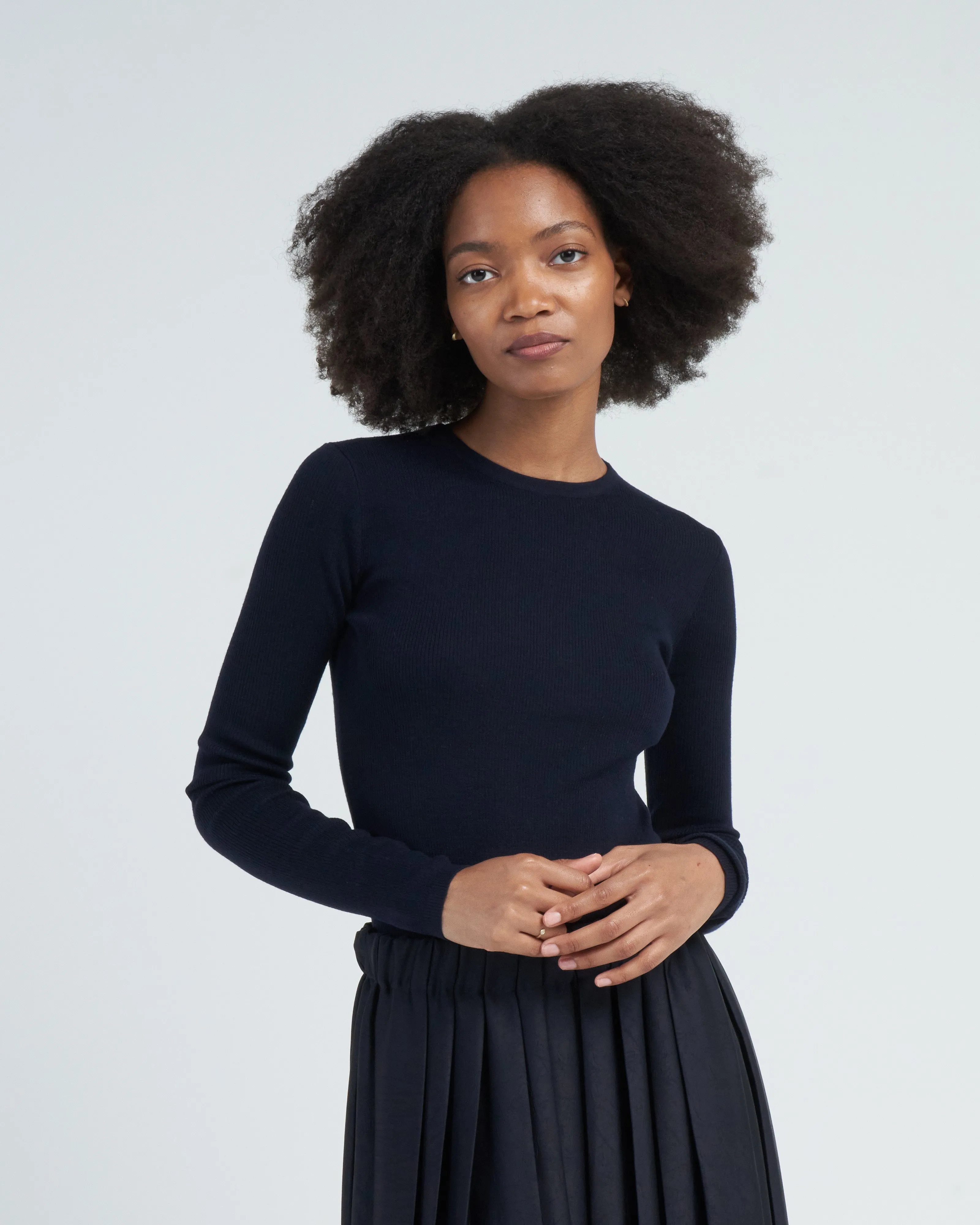 feather weight ribbed sweater crewneck pullover - navy