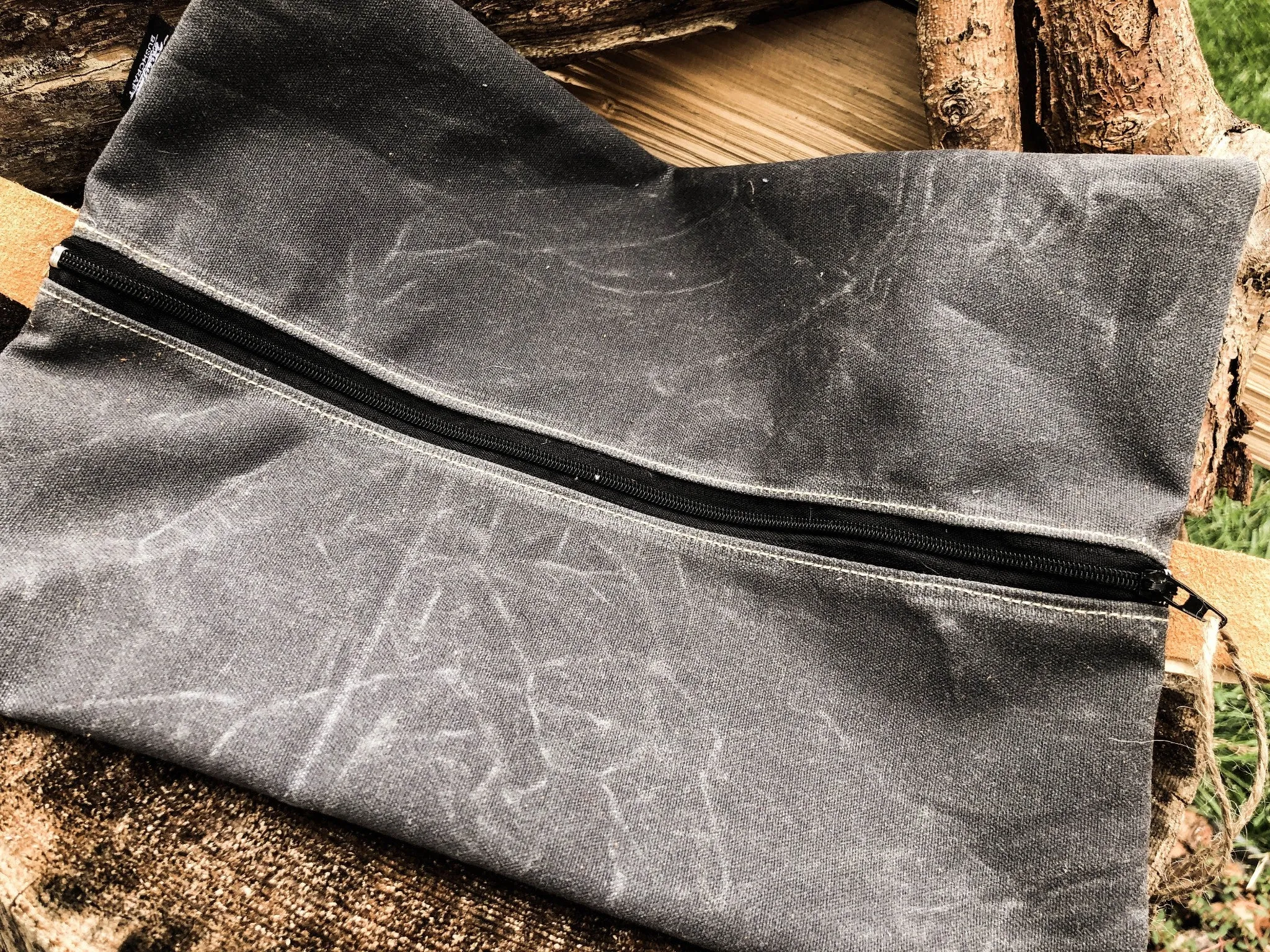 Handmade Waxed Canvas Zippered Flat Pouch Bushcraft Survival Camping Grooming (Various Colors)