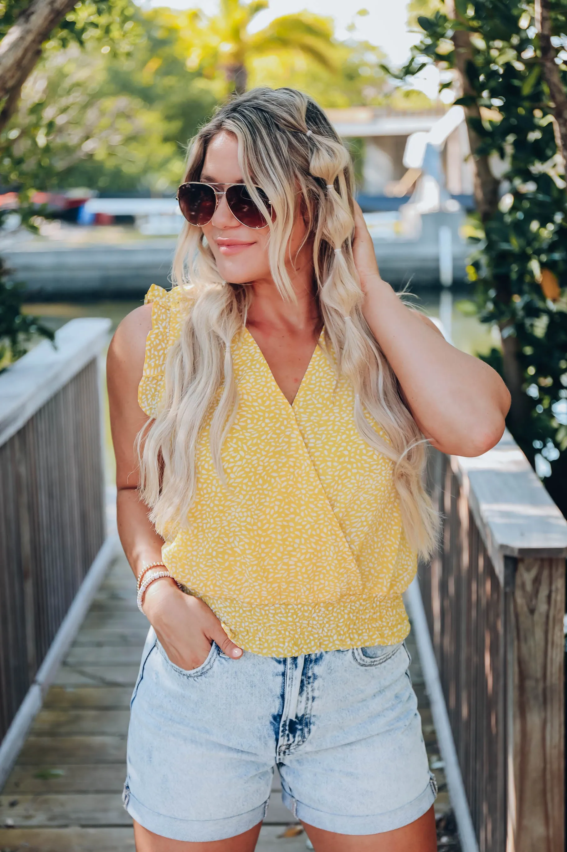 Jayda Sleeveless Chiffon Top - Yellow
