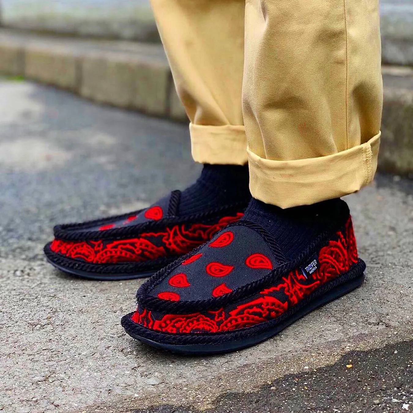 KS-002E BLACK/RED