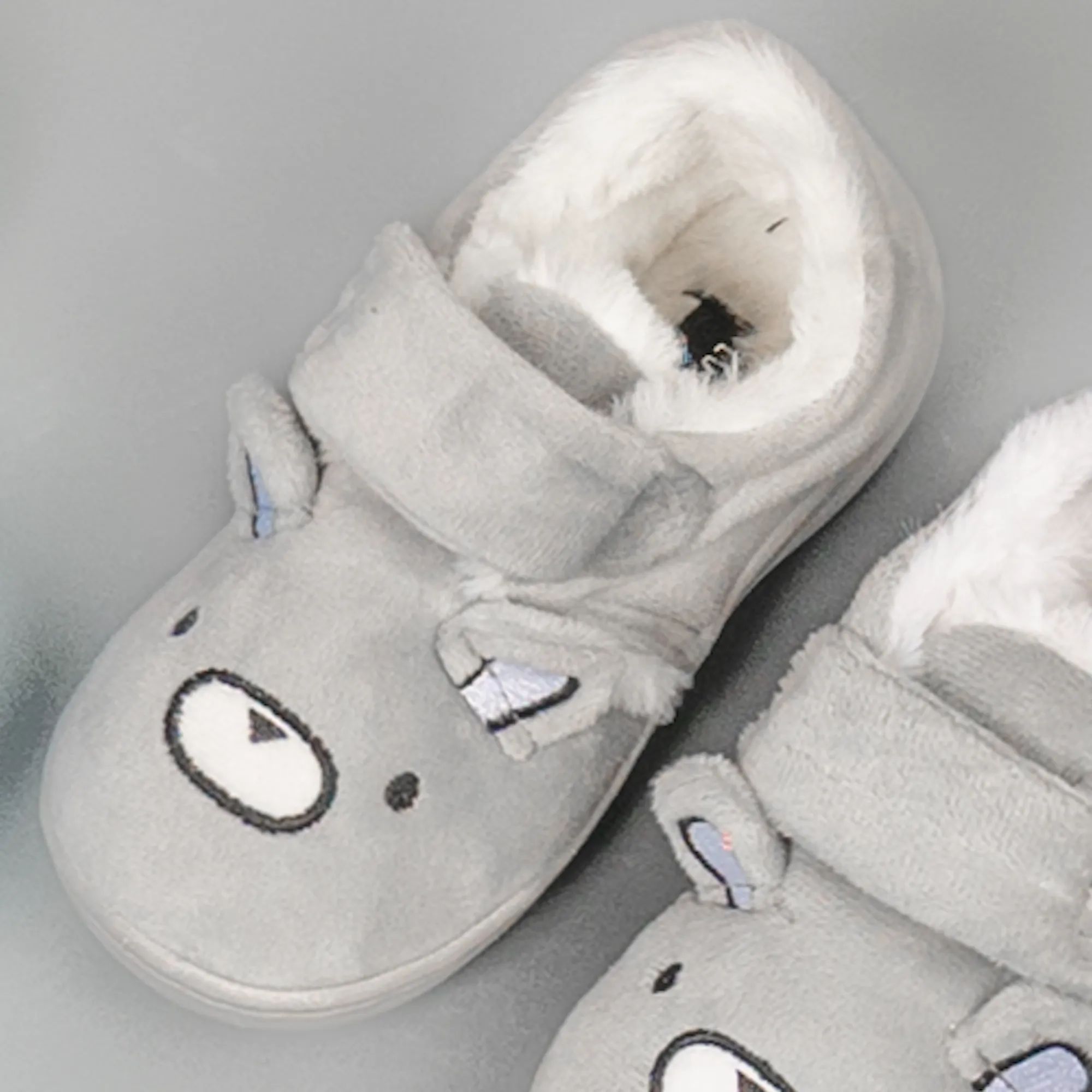 Lulabay baby boys 3 piece personalised dinosaur gown, slippers and dinosaur gift set