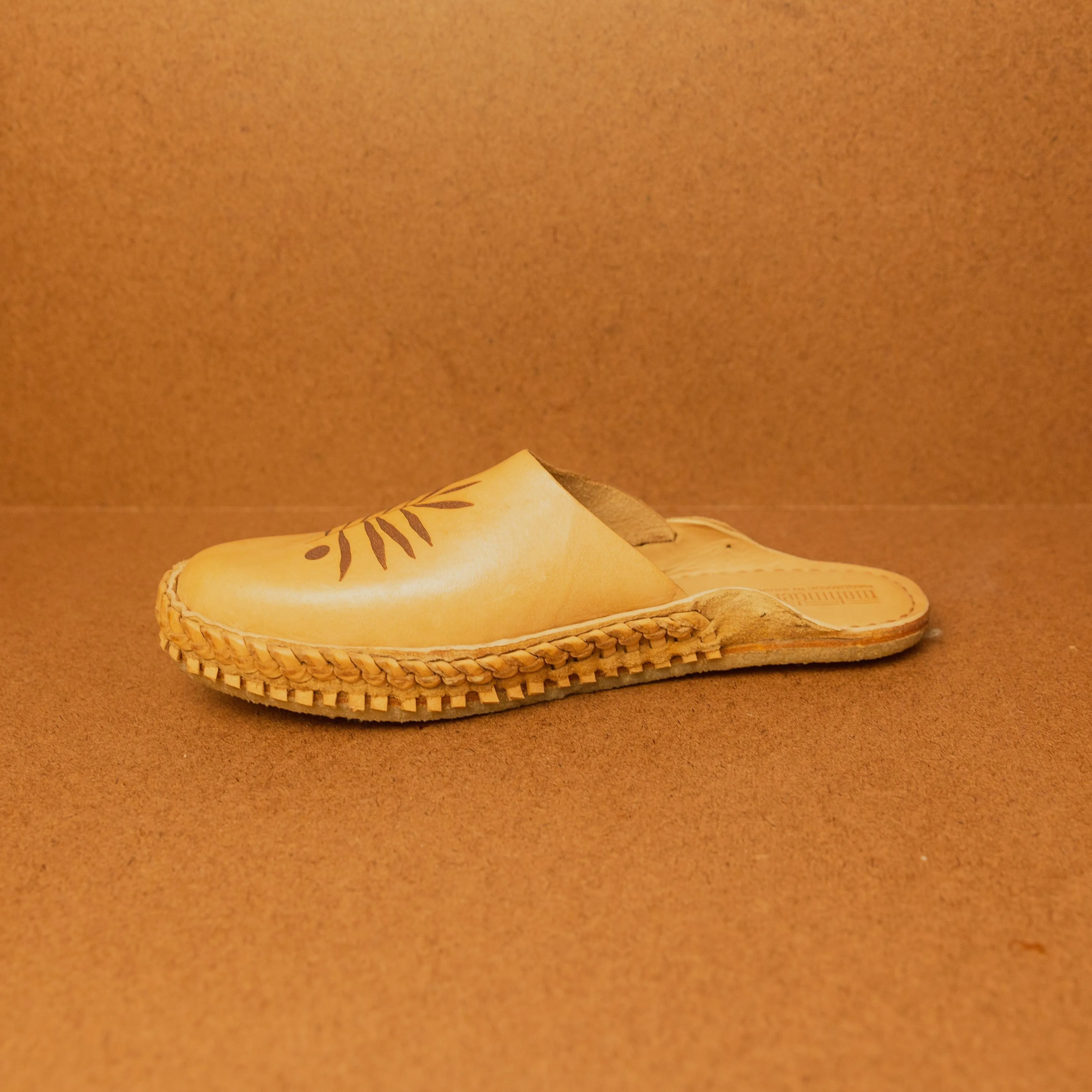 Mohinders Men's "The Simplest of Things" City Slippers in Honey