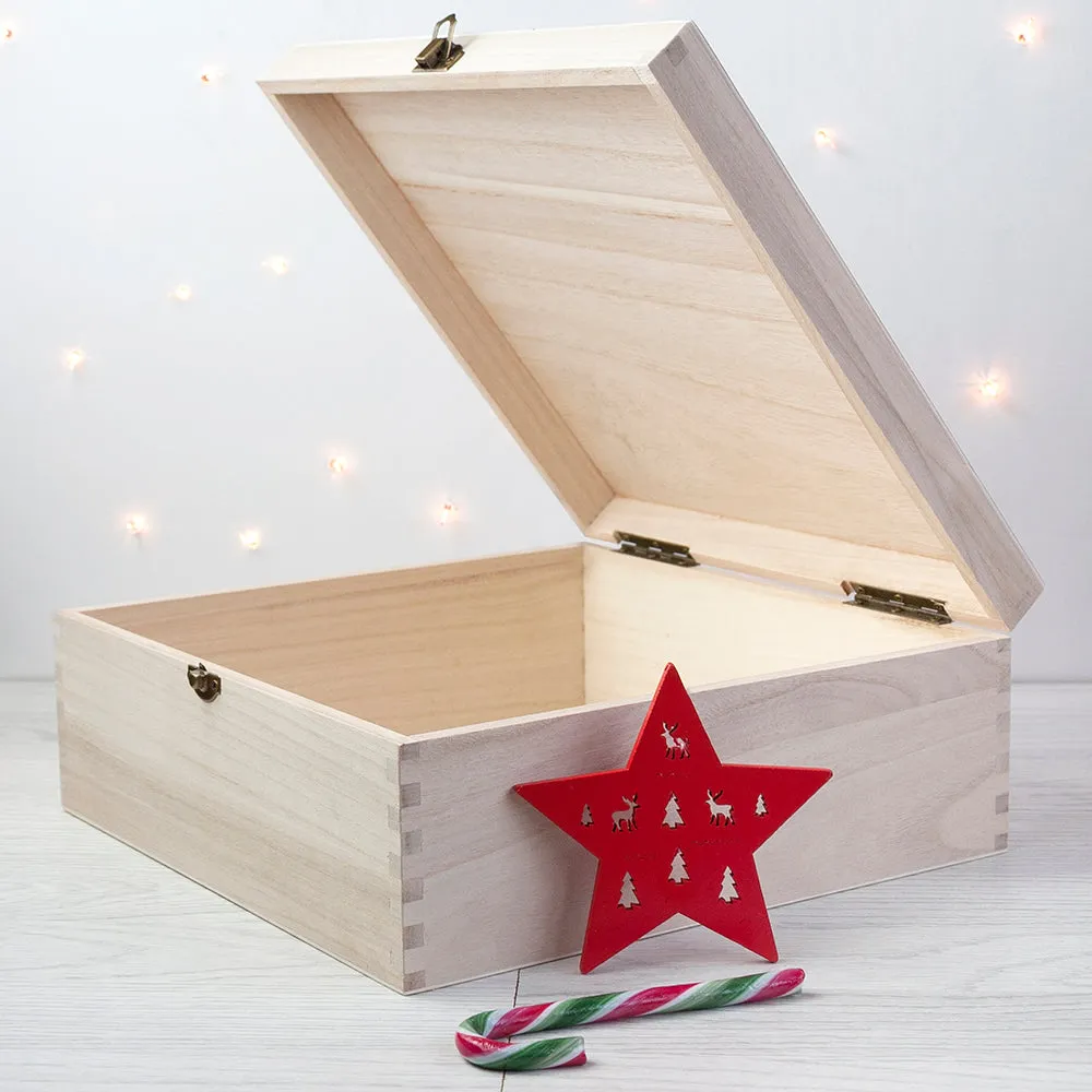 Personalised Snowflake Wreath Wooden Christmas Eve Box
