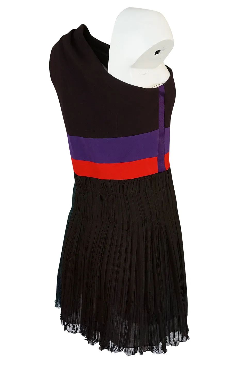 Spring 2005 Prada Runway Look 22 One Shoulder Color Block Dress