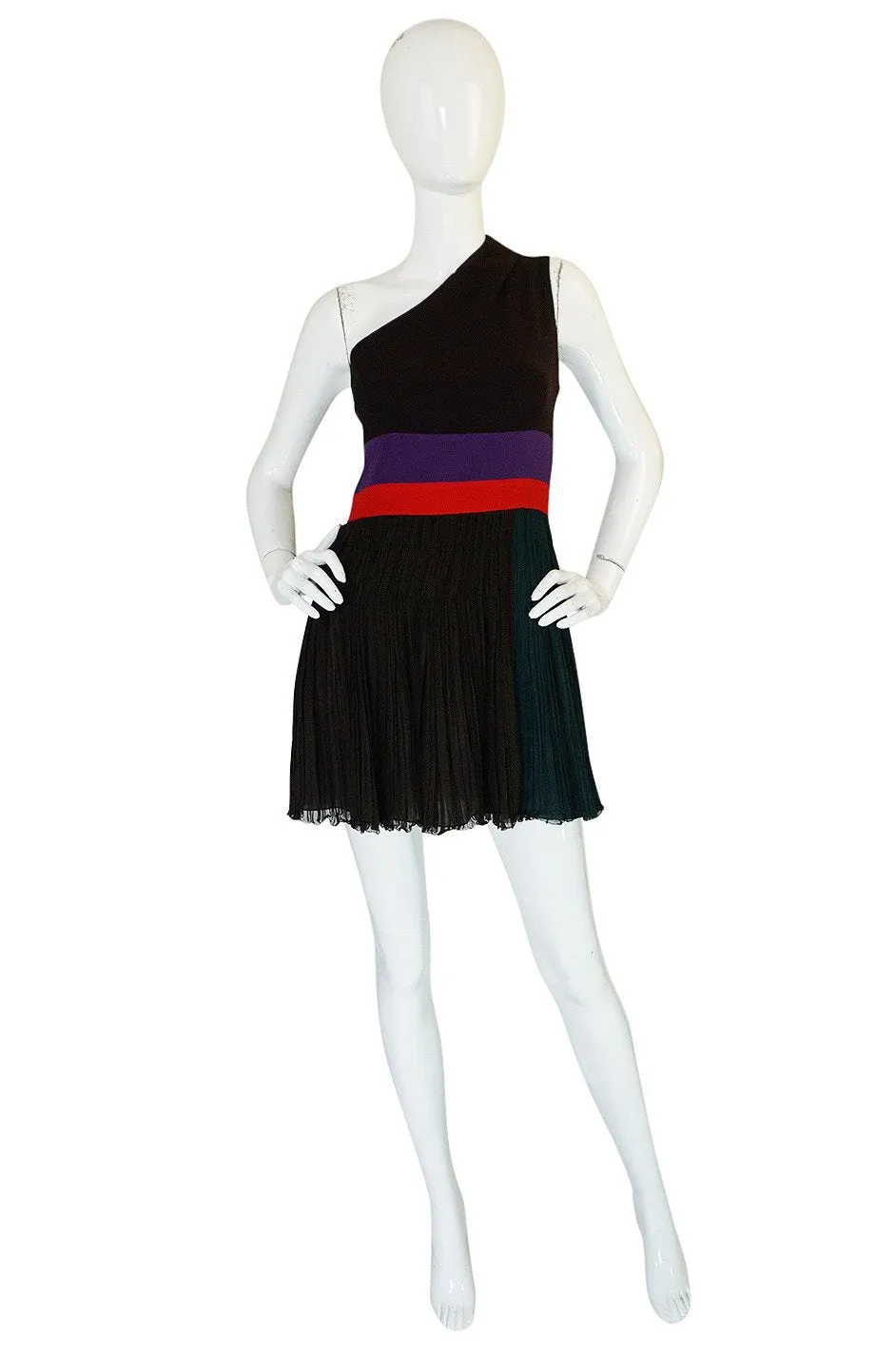 Spring 2005 Prada Runway Look 22 One Shoulder Color Block Dress