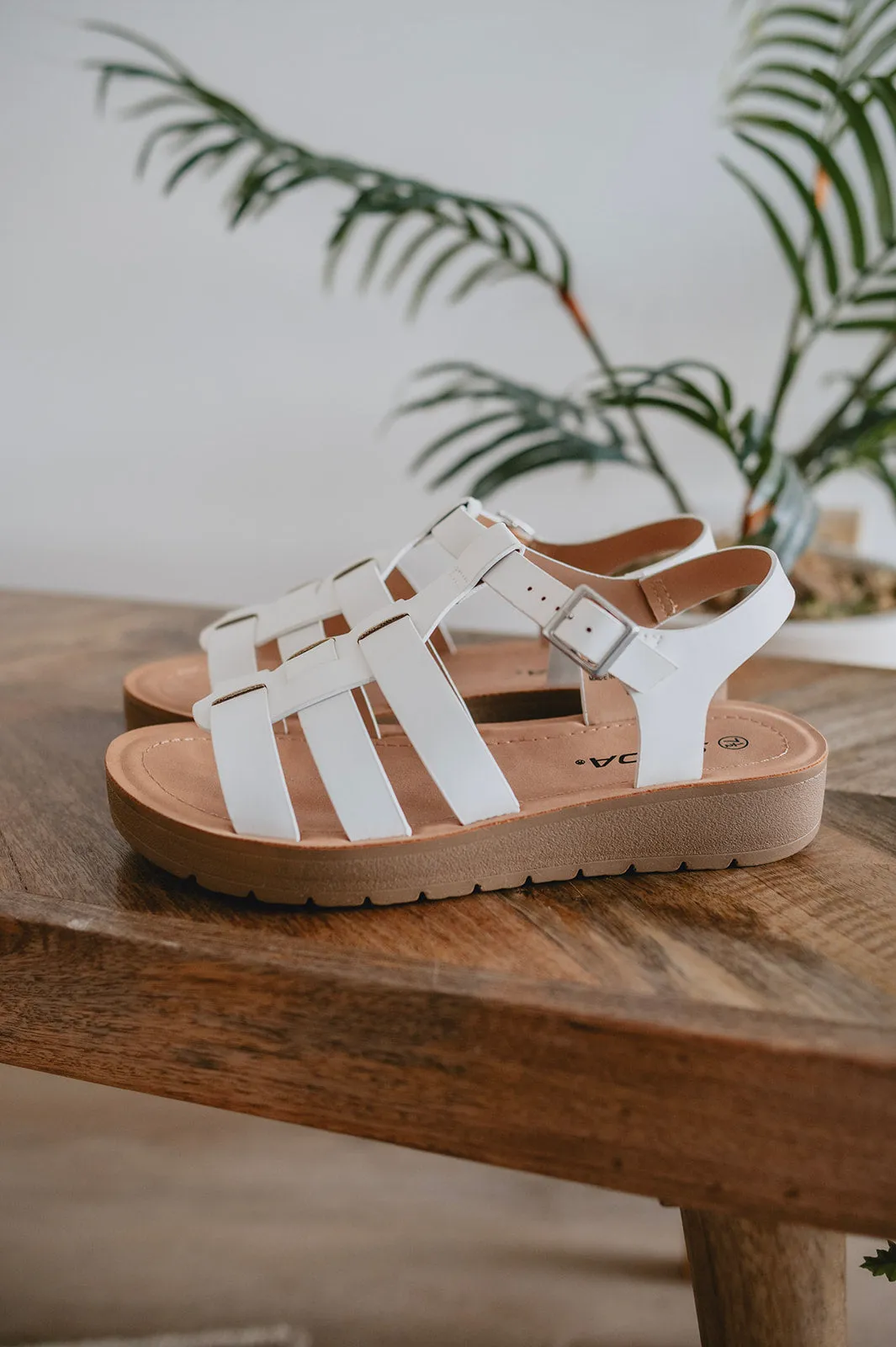 The Fisherman Sandals - White