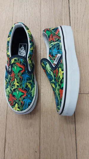 Vans underwater shoes 13