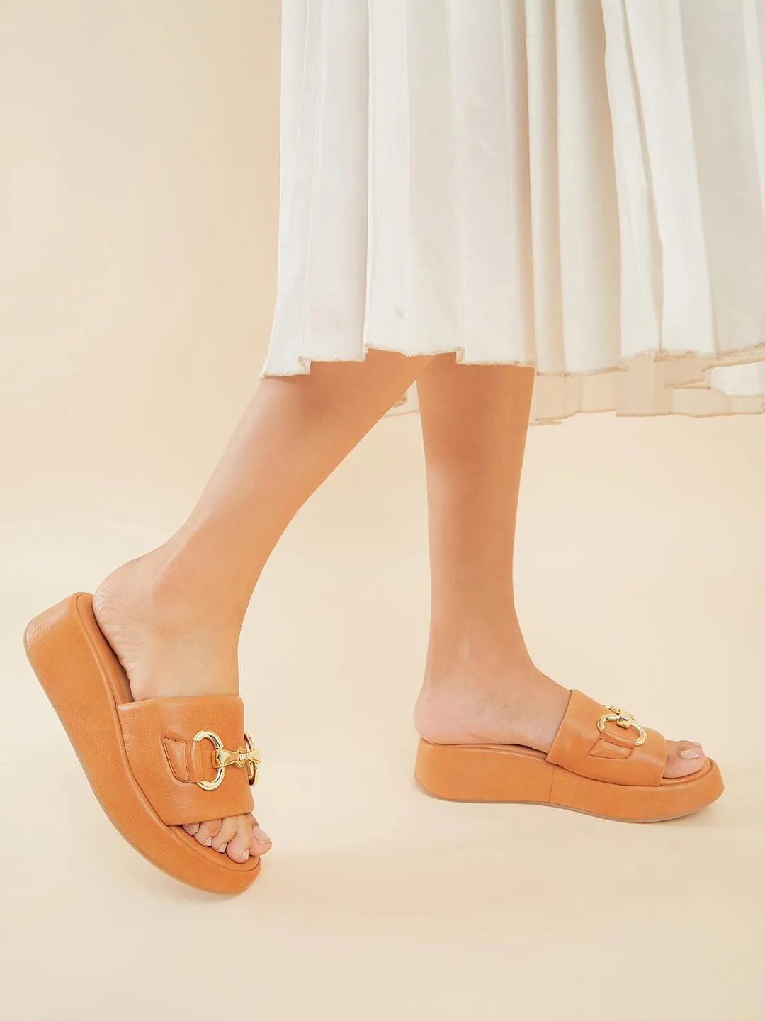 Venezia Leather Wedge