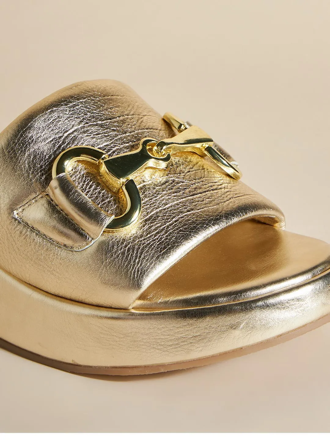 Venezia Leather Wedge