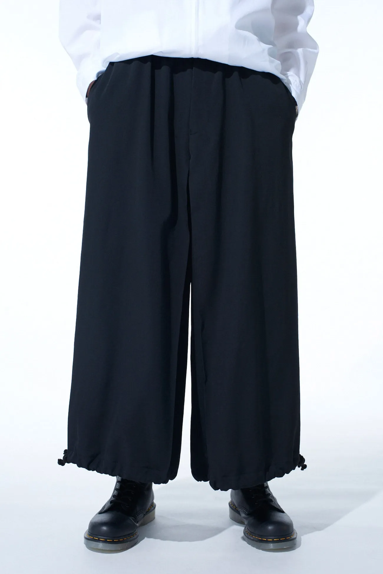 WASHER WOOL GABARDINE HAKAMA BALLOON PANTS