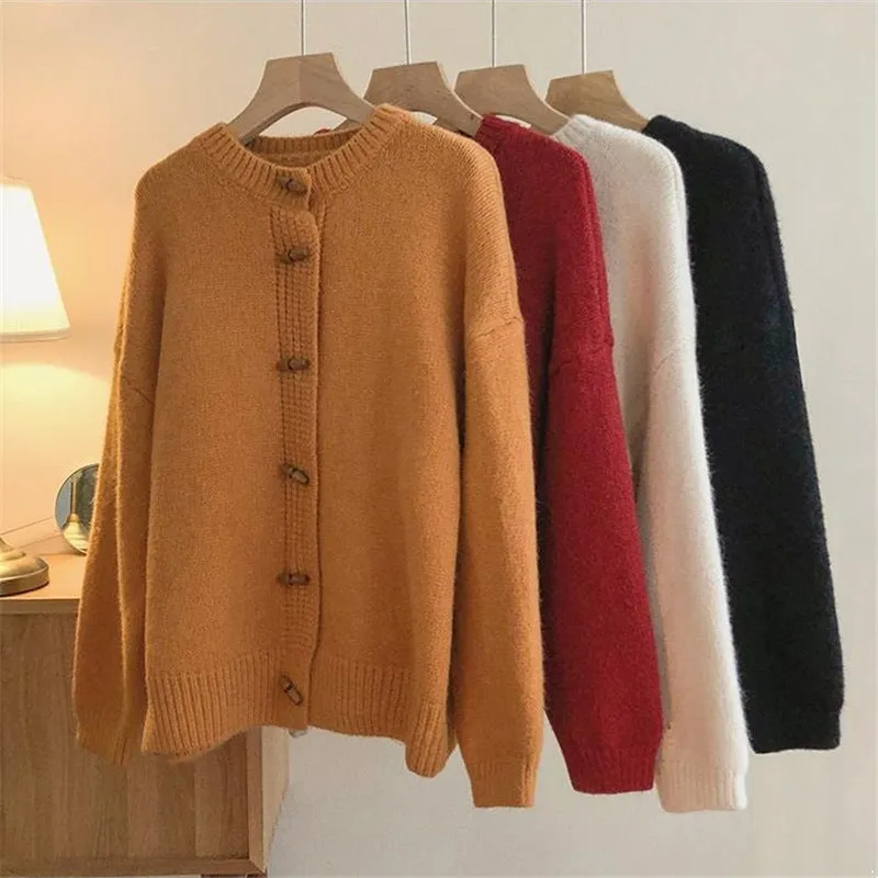 XIEYINSHE New autumn and winter new Korean version round neck loose design horn button sweater women's lazy wind jacket knitted cardigan