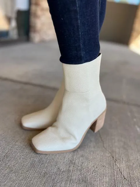 Yellow Box Maora Heeled Boot